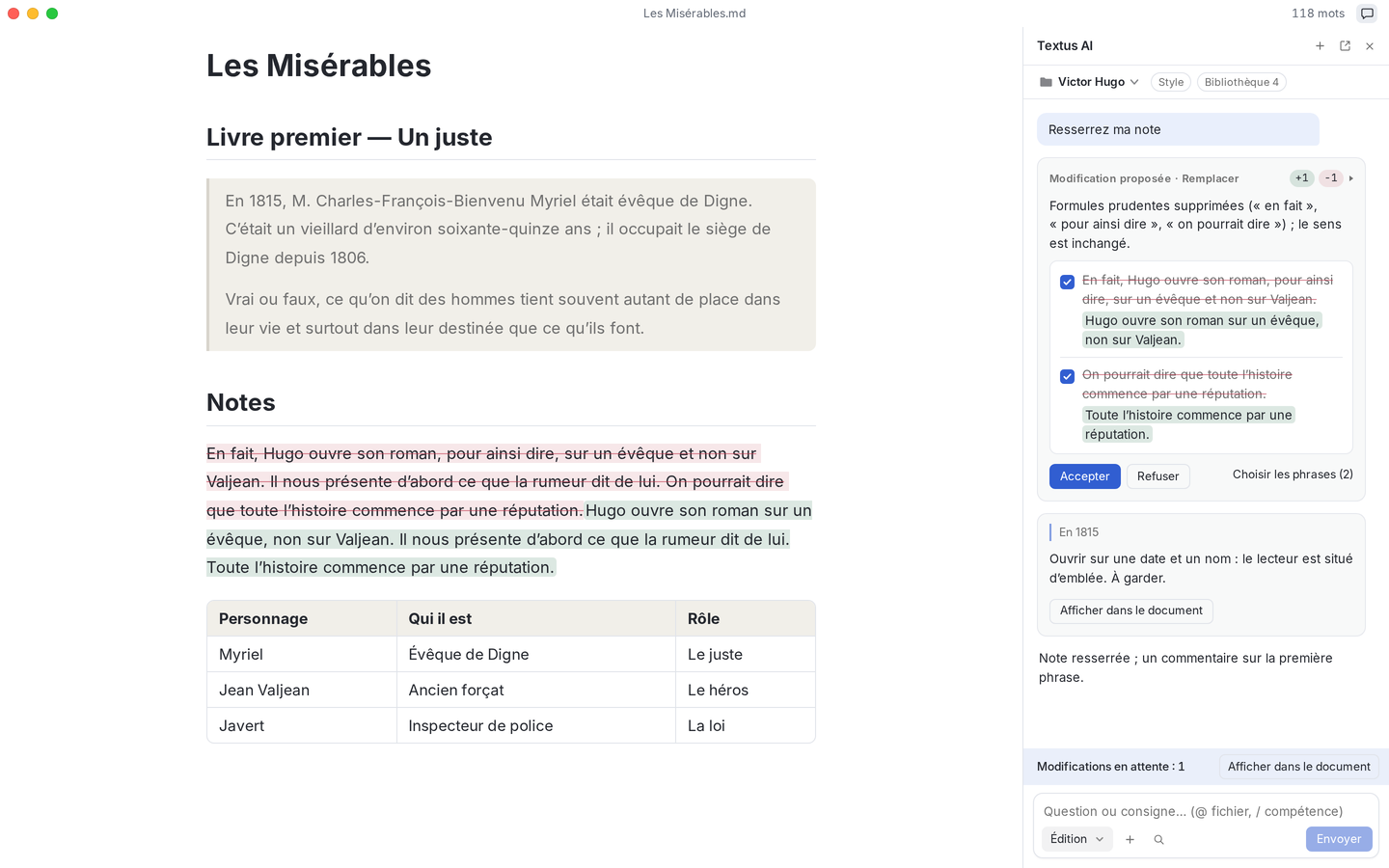 Textus avec Hamlet ouvert. À côté, Textus AI propose une modification avec son explication, phrase par phrase, et épingle un commentaire de relecture sur une ligne.